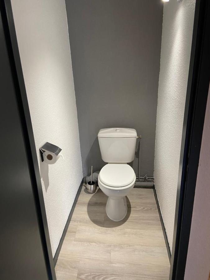Le 38 Hotel Restaurant Ντολ Εξωτερικό φωτογραφία